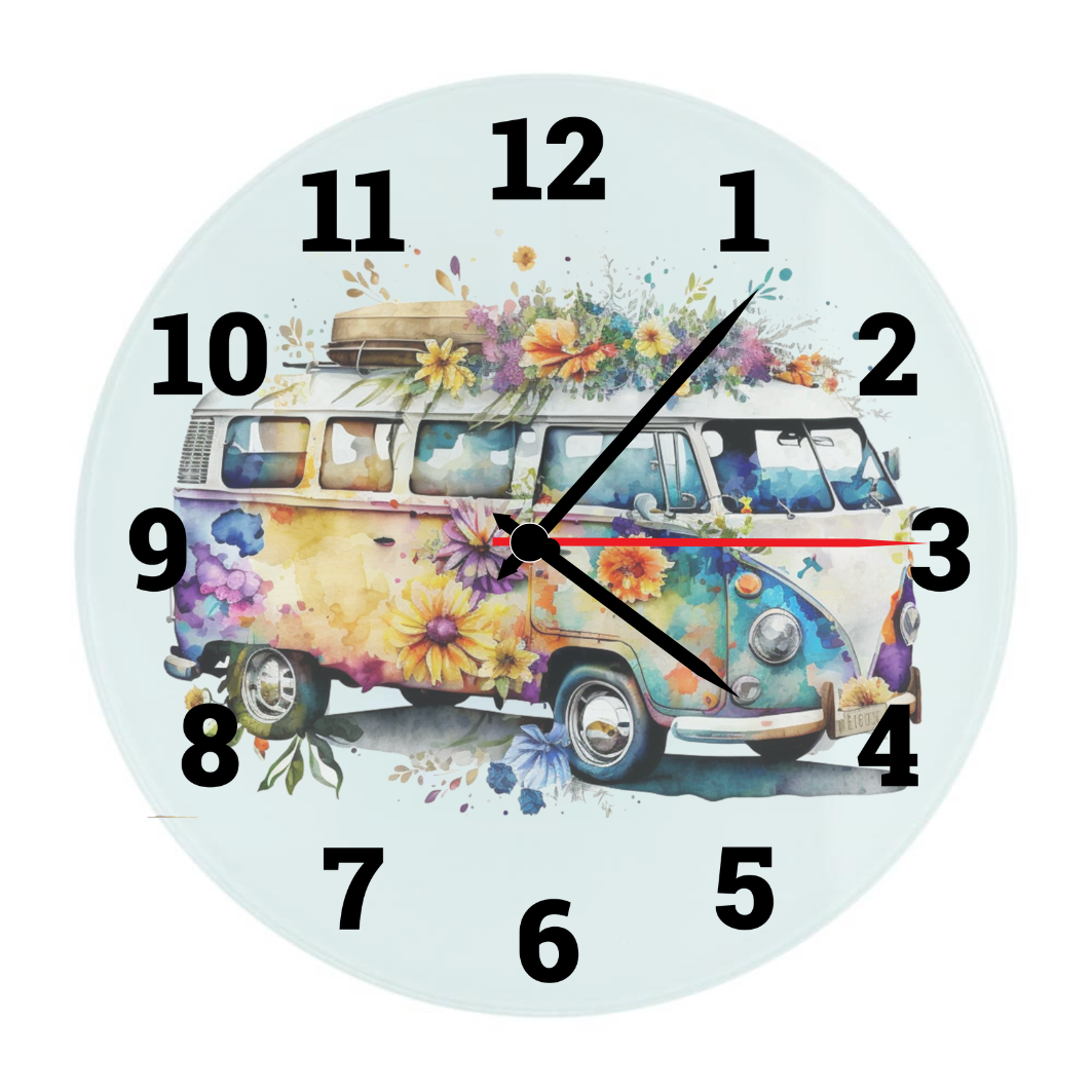 Wandklok met de afbeelding van een nostalgisch busje