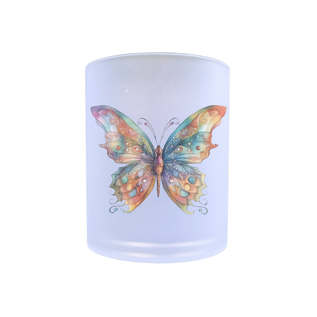 waxinelichthouder van glas met een afbeelding van een vlinder
