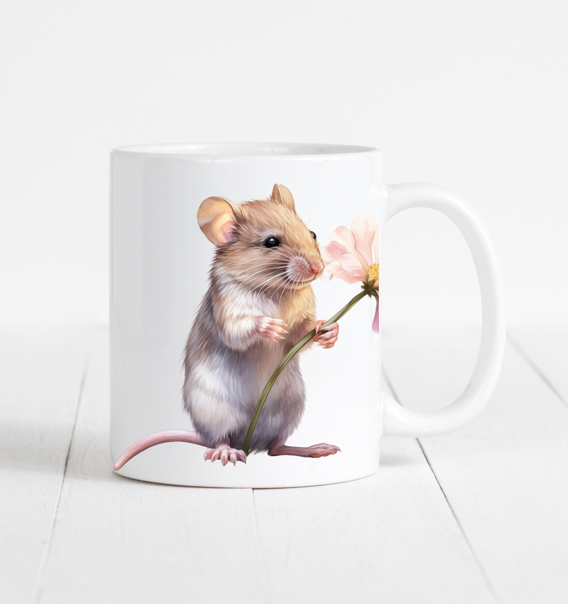 mok van steen met de afbeelding van een muisje met bloem